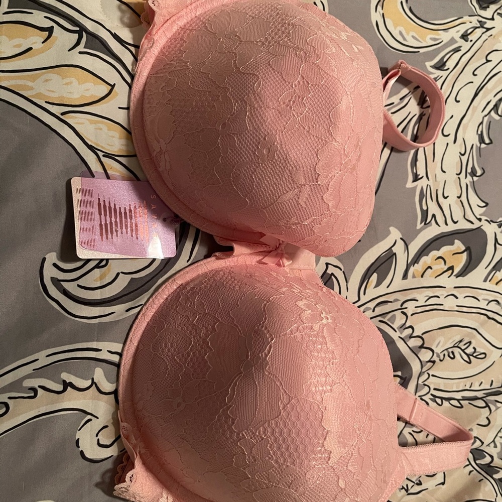 Curvy Couture Light Pink Wire Bra